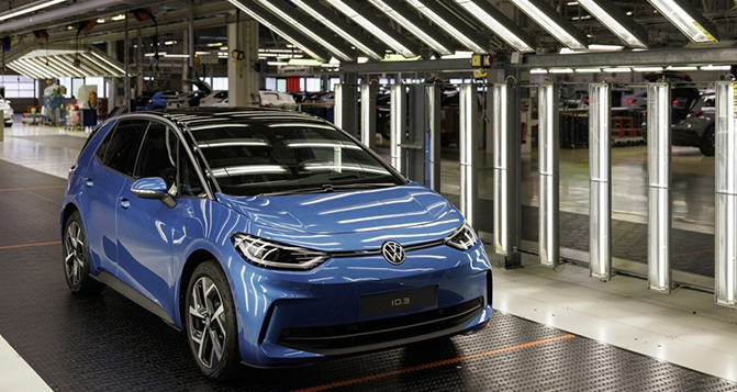 因電動汽車需求低迷，大眾集團茨維考工廠或裁員